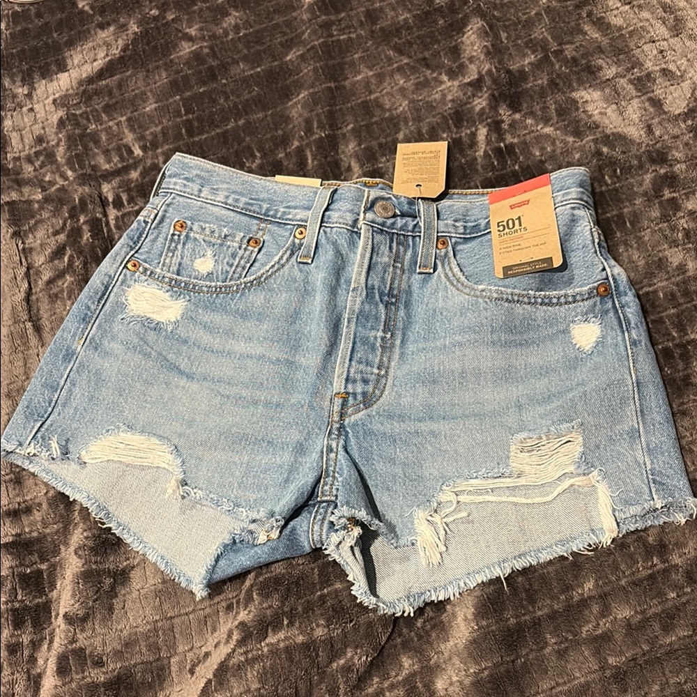 Levi's 501 Women's Light Blue Denim Shorts 26